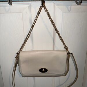 Coach Elegant Cream Leather Shoulder Bag